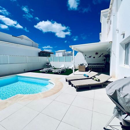 Lovely Villa Sanmar, Heated Pool Playa Blanca  Kültér fotó